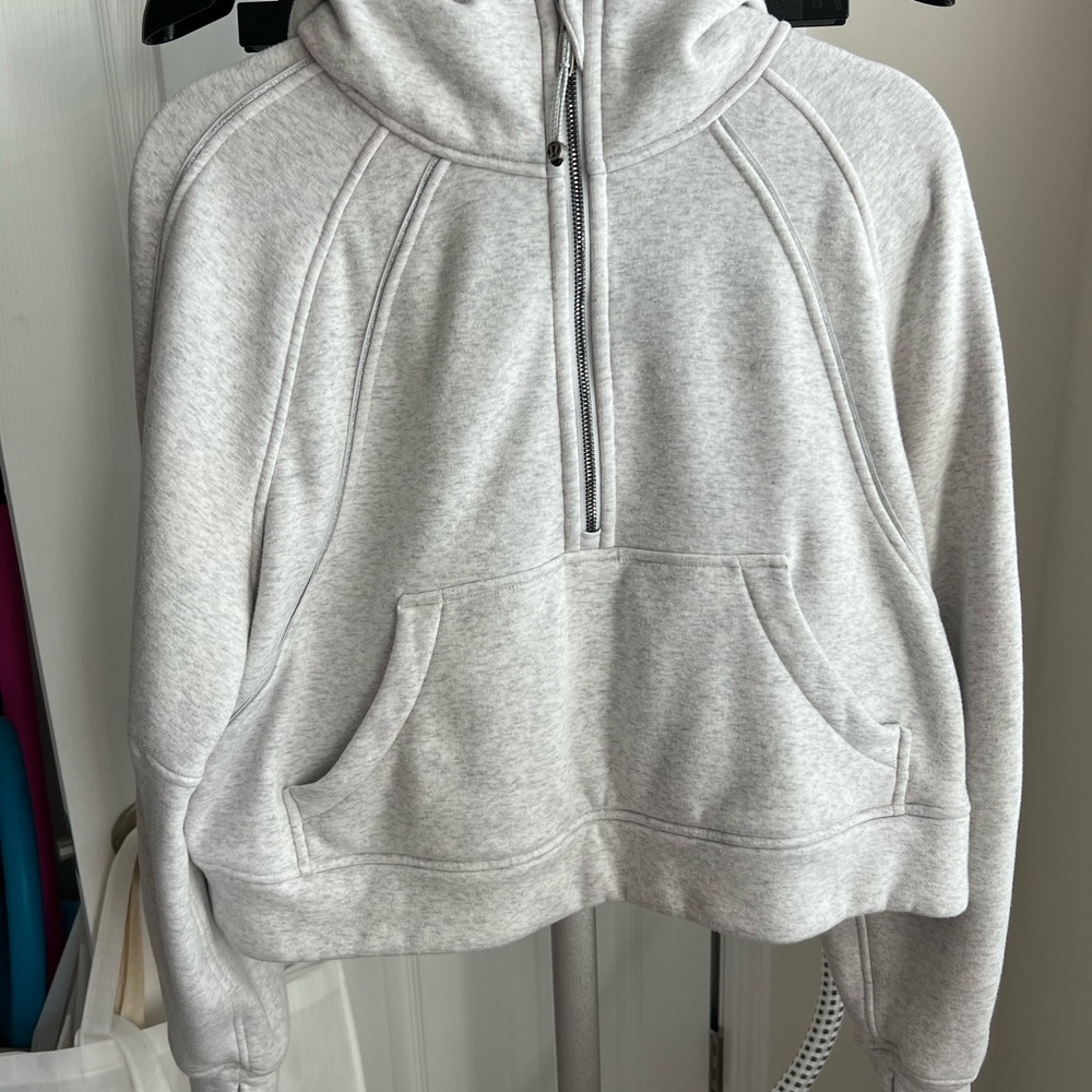 Lululemon Athletica Light Gray Half-Zip Hoodie